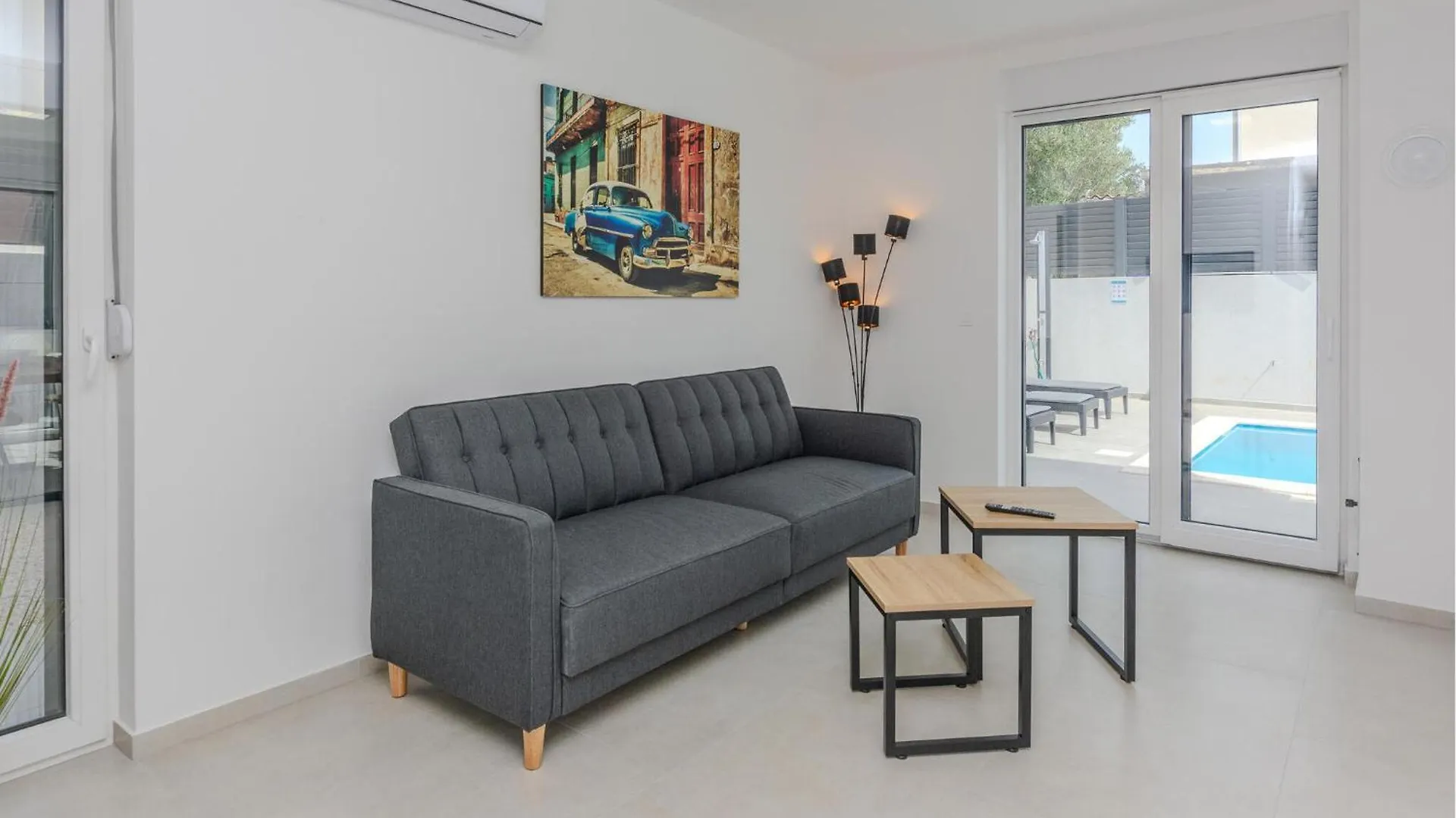 Amazing Home In Vrsi With Wifi Holiday home